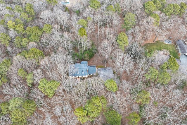 8 Crosswinds Estates Drive, Pittsboro, NC 27312