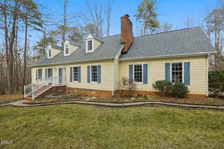 8 Crosswinds Estates Drive, Pittsboro, NC 27312