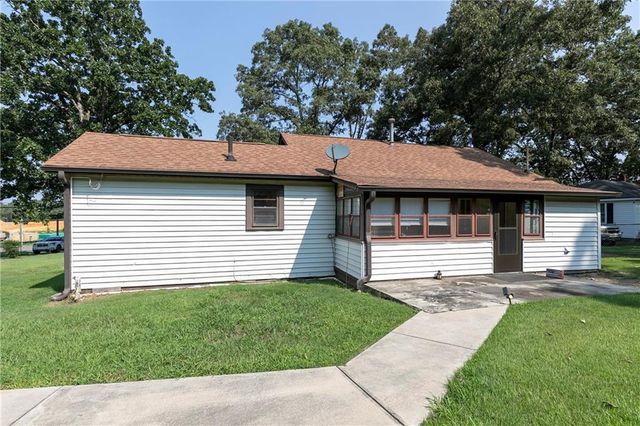 3186 Highway 411 NE, White, GA 30184