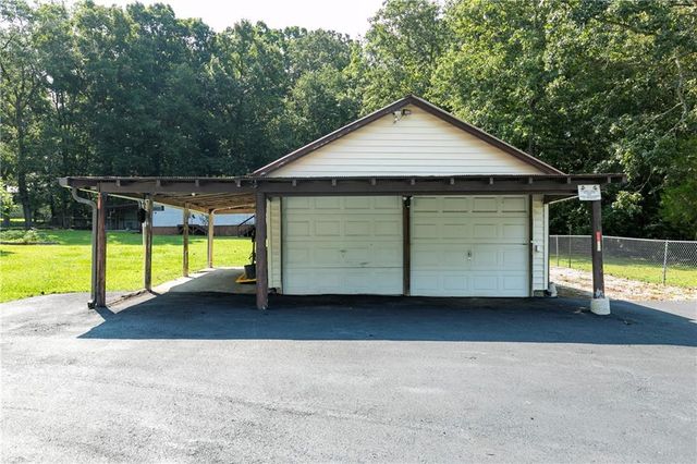 3186 Highway 411 NE, White, GA 30184