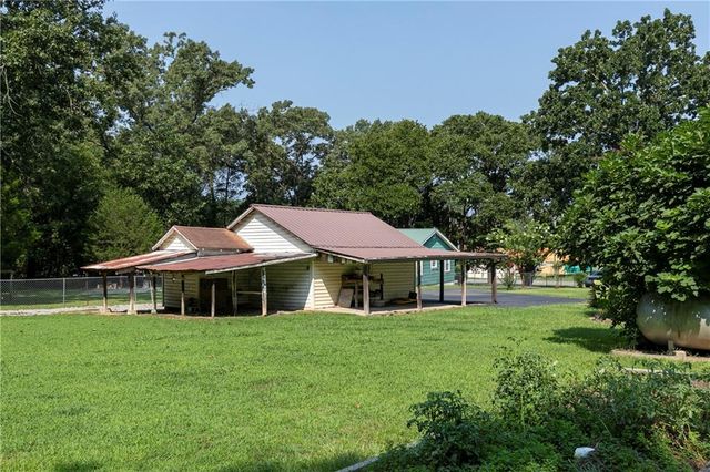 3186 Highway 411 NE, White, GA 30184