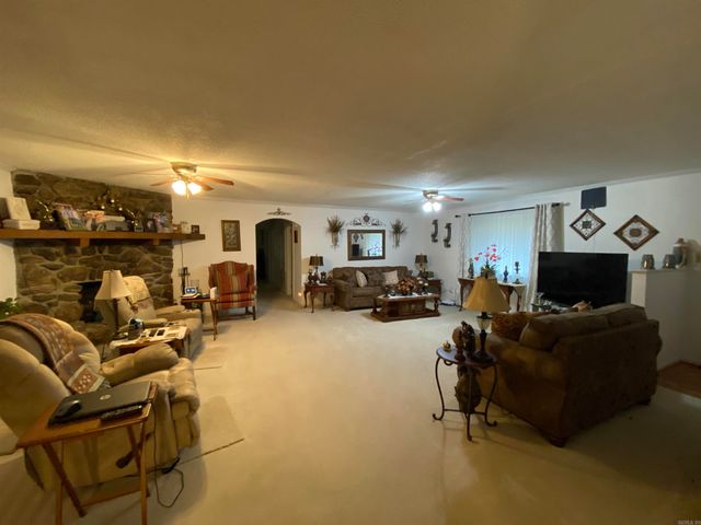 40 Single Oaks Drive, Sherwood, AR 72120