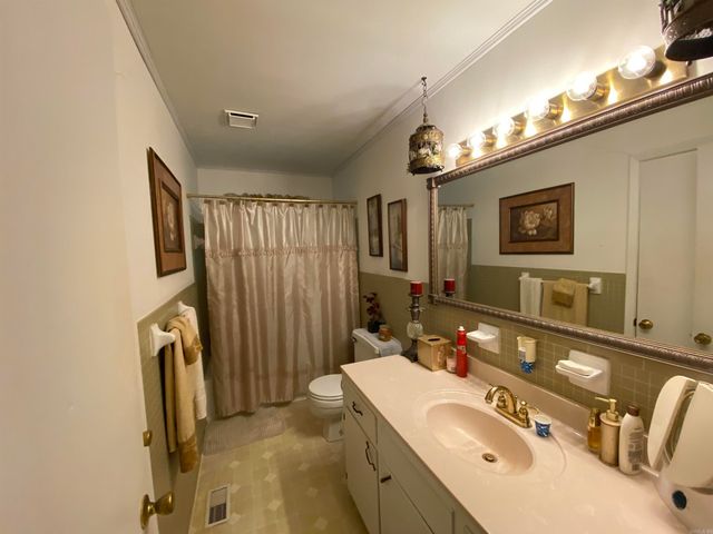 40 Single Oaks Drive, Sherwood, AR 72120