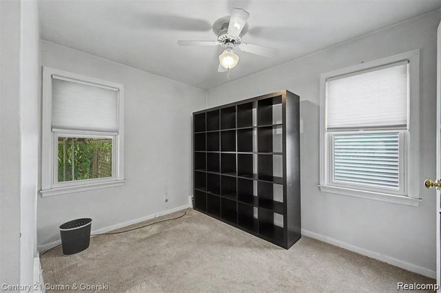 2732 Queen Street, Dearborn, MI 48124