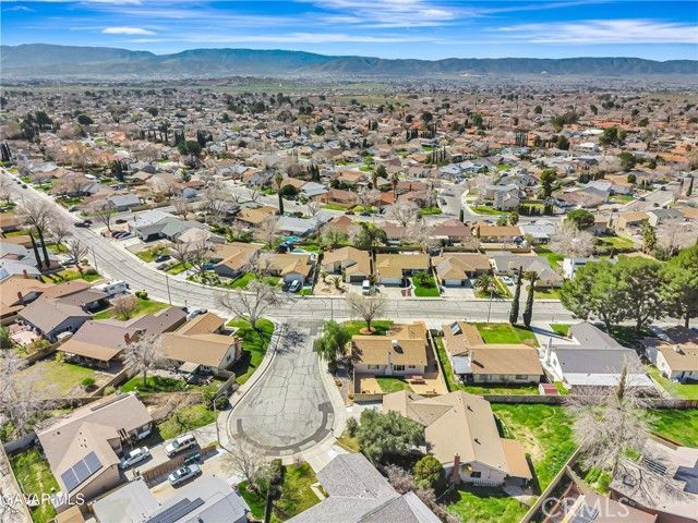 43104 Lemonwood, Lancaster, CA 93536