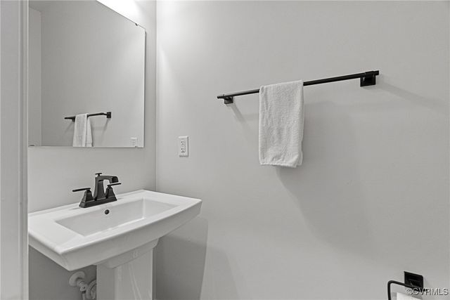8713 McKibben Dr, Chesterfield, VA 23838