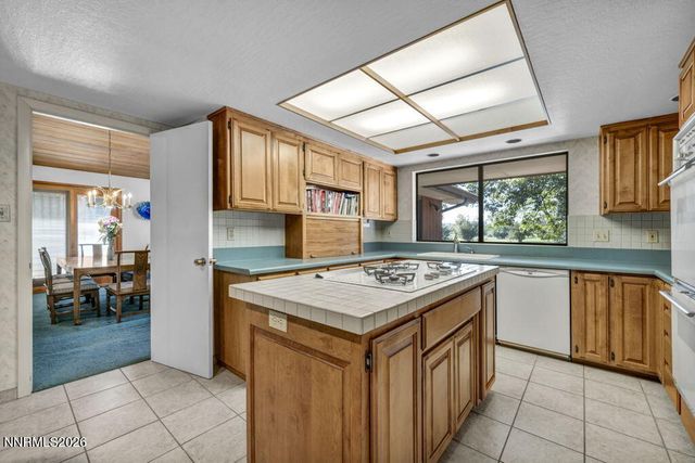 1640 Manzanita Lane, Reno, NV 89509