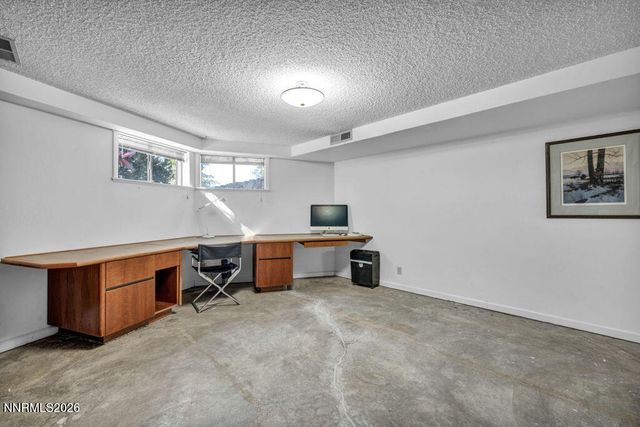 1640 Manzanita Lane, Reno, NV 89509