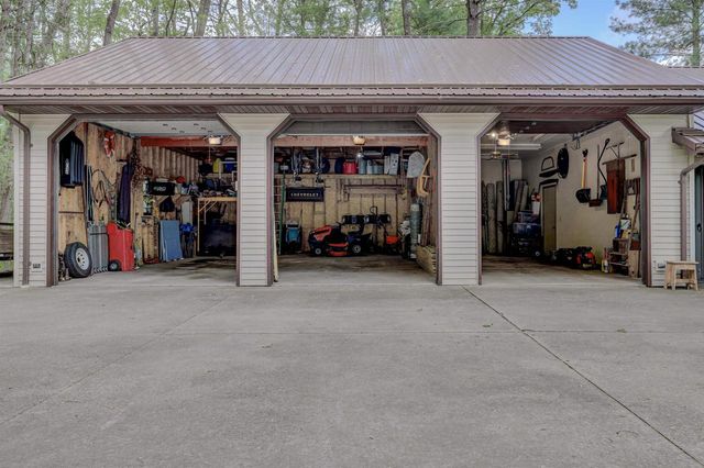 N9151 CEDAR LANE, Marion, WI 54950