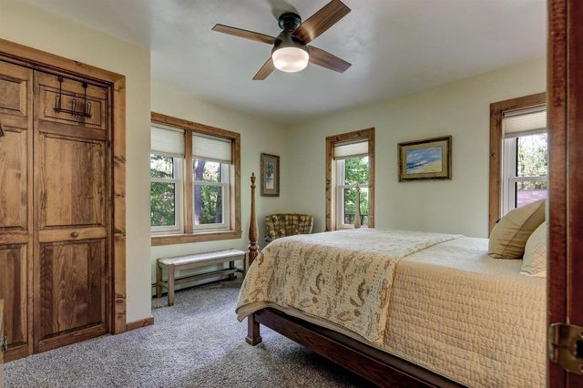 N9151 CEDAR LANE, Marion, WI 54950