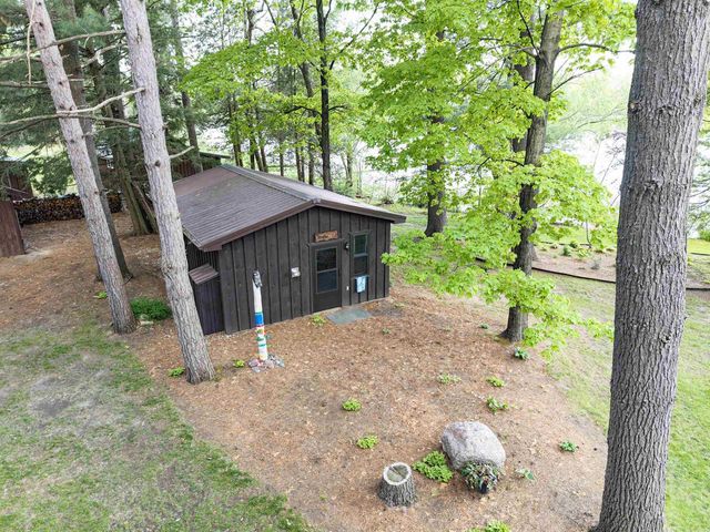N9151 CEDAR LANE, Marion, WI 54950