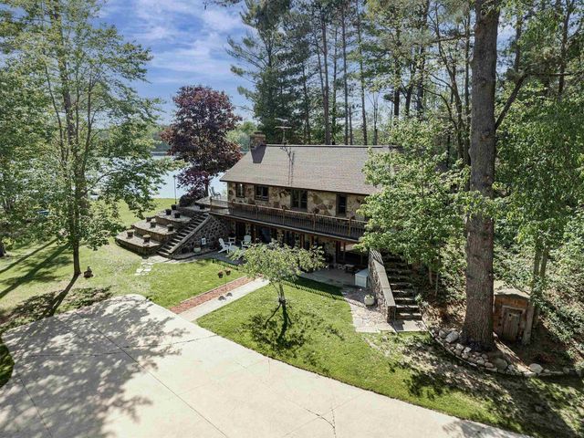N9151 CEDAR LANE, Marion, WI 54950