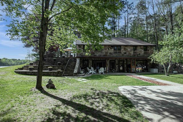 N9151 CEDAR LANE, Marion, WI 54950