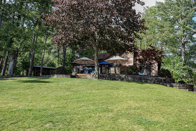 N9151 CEDAR LANE, Marion, WI 54950