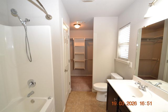 2600 Chapel Creek Drive, Benton, AR 72015