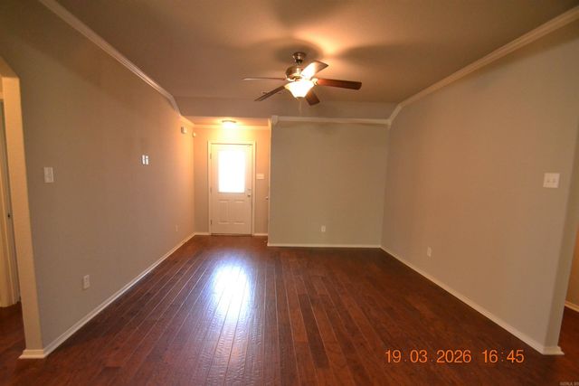 2600 Chapel Creek Drive, Benton, AR 72015