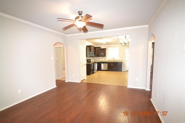 2600 Chapel Creek Drive, Benton, AR 72015