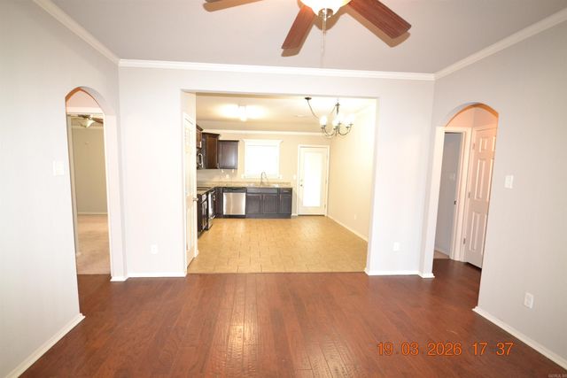 2600 Chapel Creek Drive, Benton, AR 72015