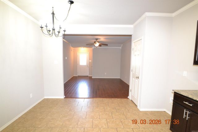 2600 Chapel Creek Drive, Benton, AR 72015