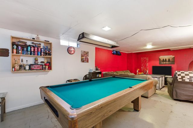 1004 Inverness Dr, Wichita, KS 67218