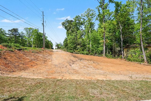 904 SW Maynard Road, Cary, NC 27511