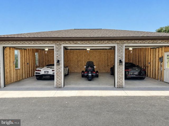 50 SWEET GUM RD, Selinsgrove, PA 17870