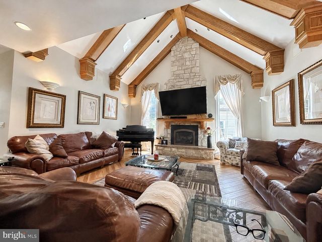 50 SWEET GUM RD, Selinsgrove, PA 17870
