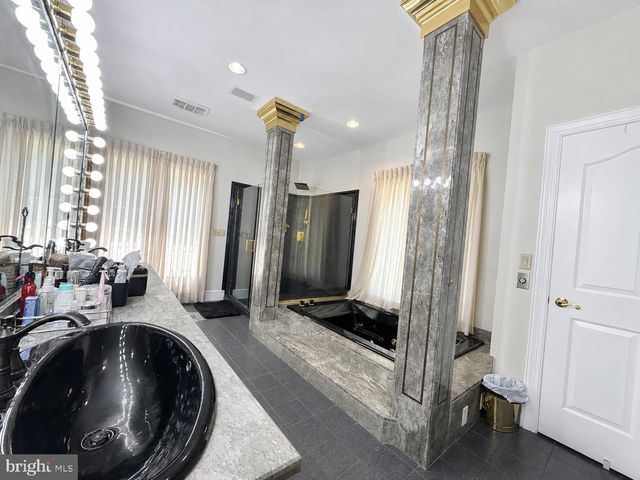 50 SWEET GUM RD, Selinsgrove, PA 17870