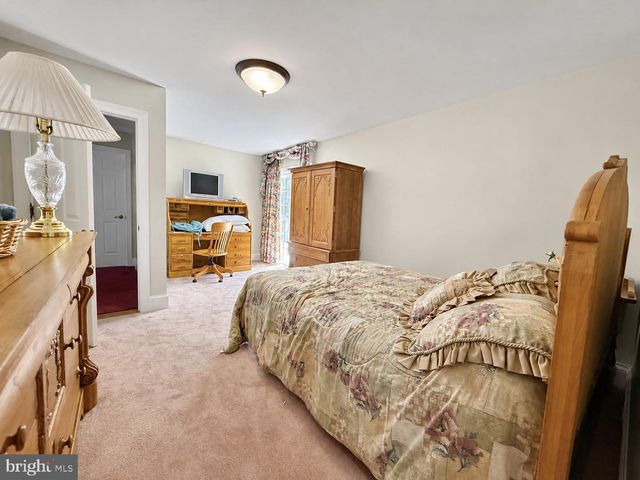 50 SWEET GUM RD, Selinsgrove, PA 17870