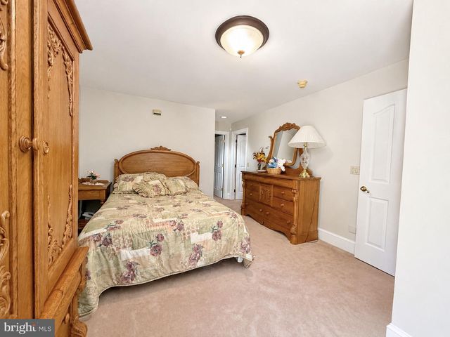 50 SWEET GUM RD, Selinsgrove, PA 17870