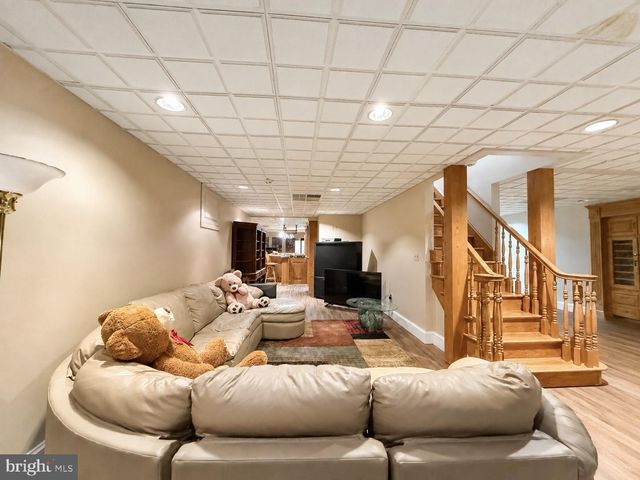 50 SWEET GUM RD, Selinsgrove, PA 17870