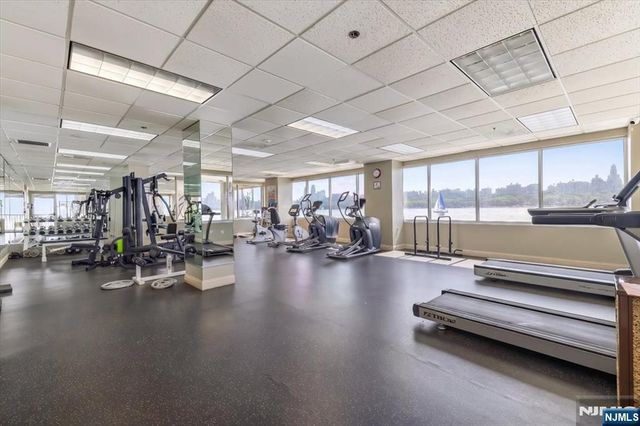 217 The Promenade, Edgewater, NJ 07020