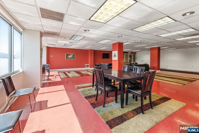 217 The Promenade, Edgewater, NJ 07020