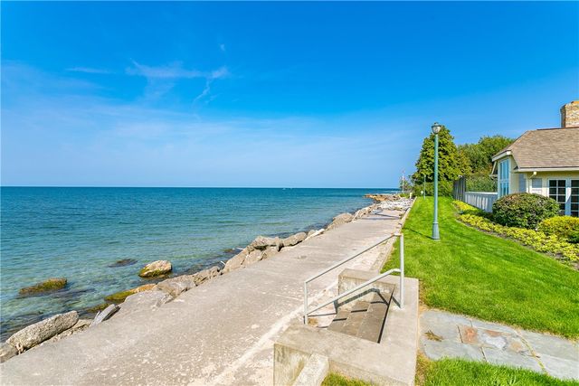 125 Regatta Drive, Webster, NY 14580