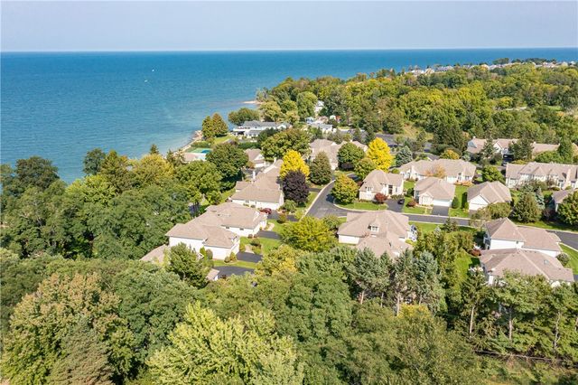 125 Regatta Drive, Webster, NY 14580