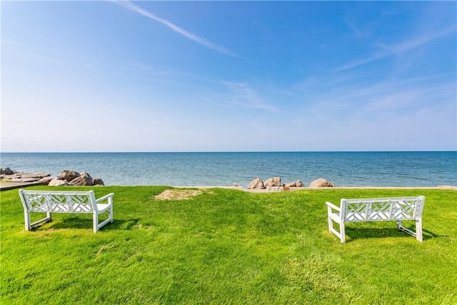 125 Regatta Drive, Webster, NY 14580