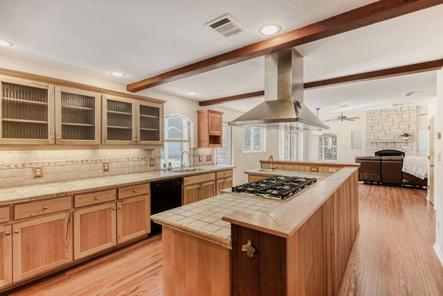 8705 Bear Creek DR, Austin, TX 78737