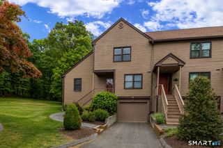 19 Meadowlark Circle 19, Monroe, CT 06468