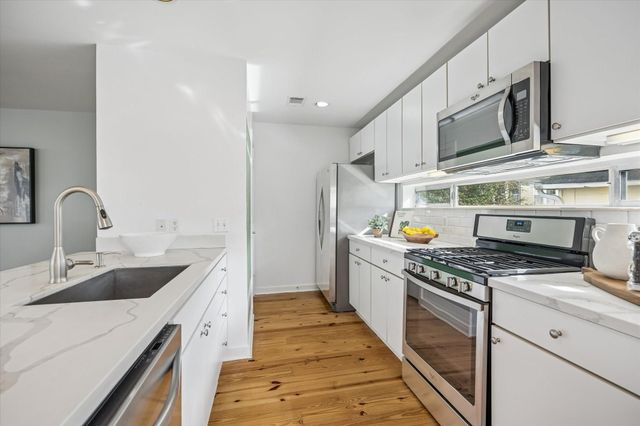 2508 Calumet Street E, Houston, TX 77004