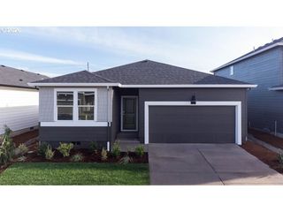 121 Greencrest St Ne, Salem, OR 97301