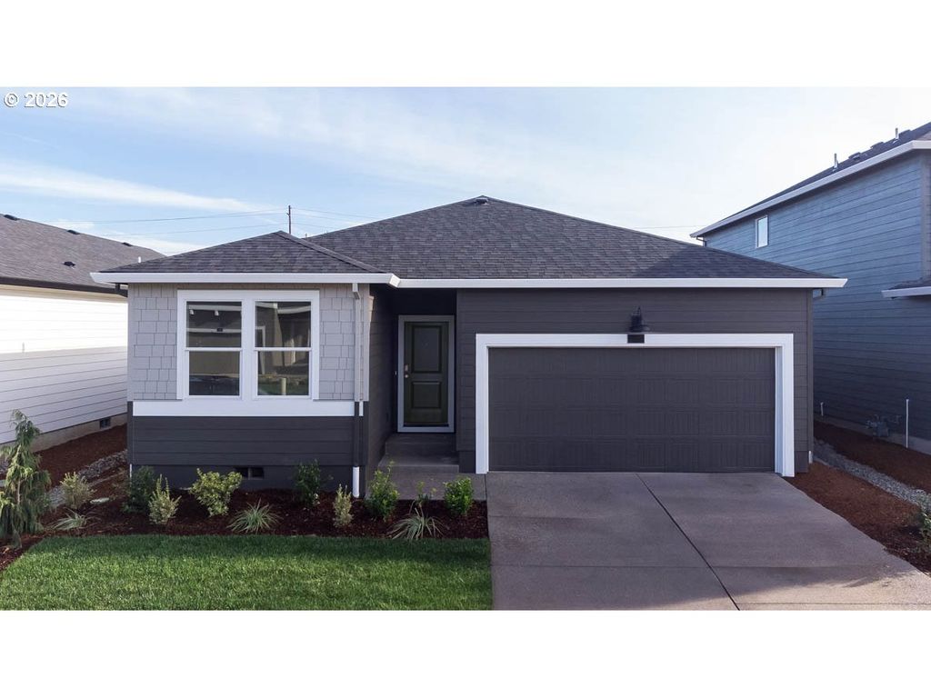 121 Greencrest St Ne, Salem, OR 97301