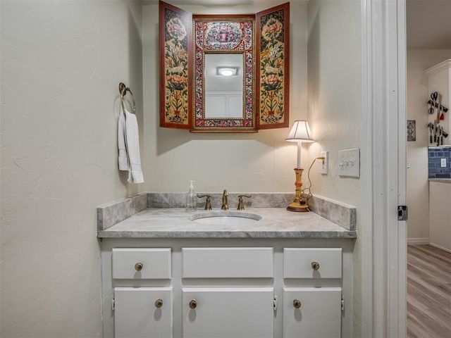 1201 Glenbrook Drive 3, Oklahoma City, OK 73118