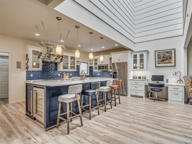 1201 Glenbrook Drive 3, Oklahoma City, OK 73118