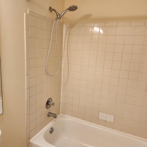 851 Lyons Road 22203, Coconut Creek, FL 33063
