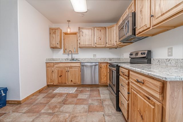 2381 County Rd C2691, Stanton, TX 79782