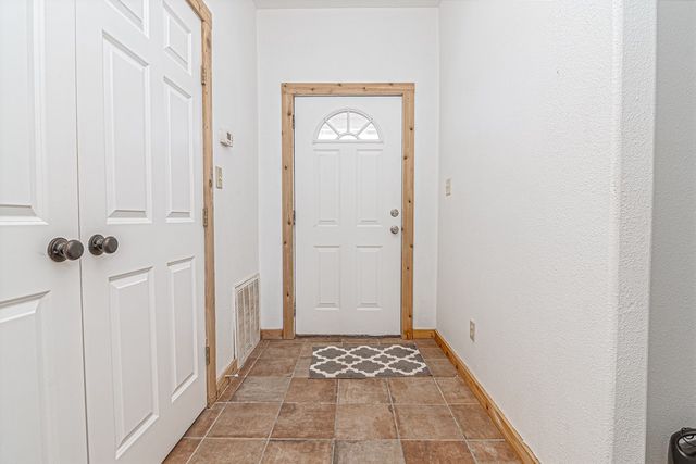 2381 County Rd C2691, Stanton, TX 79782