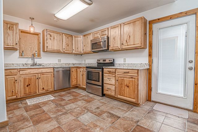 2381 County Rd C2691, Stanton, TX 79782