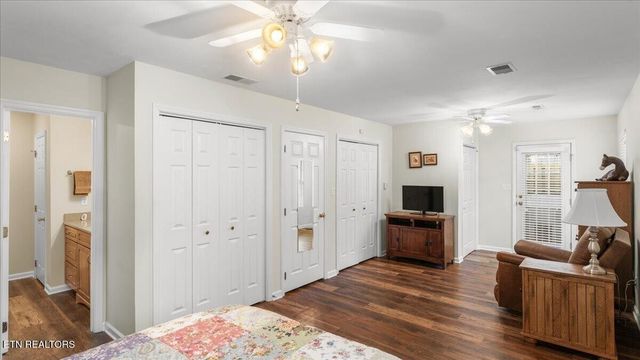 10016 Bellflower Way, Knoxville, TN 37932