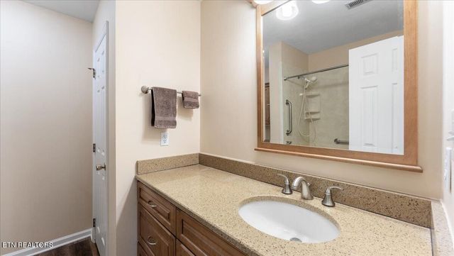 10016 Bellflower Way, Knoxville, TN 37932