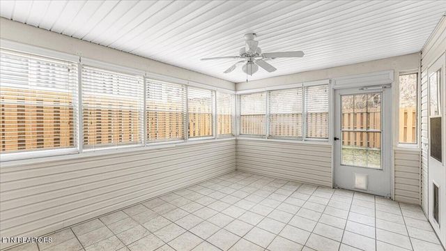 10016 Bellflower Way, Knoxville, TN 37932